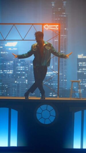 Saad Lamjarred Instagram - الشنطة المتعلقة على كتفك تنزل بقى نتكلم ليه مقلقه ، وعديني ف اي مكان 🤌🏼 #saadlamjarred1#الله_ينصر_سيدنا #saadlamjarred#elhala #الحلق #الحلق_اللي_عامل_قلق