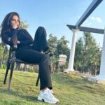 Saba Qamar Zaman Instagram - You rock my world ♥️