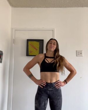 Sabina Mazo Instagram - Shoutout to my badass sponsor @rokfit 

I looked on point in fight camp because of you guys. 

They have new collection coming soon. 

(The best audio is from the second video 🤣 @pieralafiera and @jacqueline.cavalcanti )