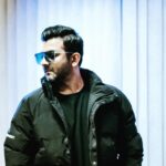 Sachin Sanghvi Instagram - @quovadisiift .... yesterday was magic .... we can perform sing dance our hearts out .... but magic comes from your warmth and your love. #iiftdelhi you have my heart #sachinjigar #sjlive Styled by @iammadhardik Pics by @karanghoda @karanghodapictures @realmeindia IIFT, New Delhi