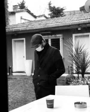 Sadri Alışık Instagram - 😷🌧📷 #shoot #blackandwhite 
📸: @okanaysalar