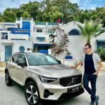 Sadri Skander Instagram - Pour le grand retour de Volvo en Tunisie on a choisi d’essayer celle qui a été élue voiture de l’année la :Volvo XC40 🇸🇪 B3 avec micro hybridation ♻️ Infos, prix en stories . . . . #volvo #volvoxc40 #xc40 Sidi Bou Said