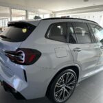 Sadri Skander Instagram - Nouveau X3 30e, 1er modele hybride rechargeable @bmw.tunisia, une trape de chaque côté, une pour l’électrique, une pour l’essence ⚡️⛽️ Full M, 2 moteurs, 292ch ! Possibilité de rouler en 100% électrique ⚡️, 100% essence ⛽️ ou les 2 en même temps pour 200% de puissance ! . 💰À partir de : 324 900 DT . . #bmw #bmwm #bmwhybrid #bmwx3m #bmwx3 Tunisia