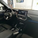 Sadri Skander Instagram - Nouveau X3 30e, 1er modele hybride rechargeable @bmw.tunisia, une trape de chaque côté, une pour l’électrique, une pour l’essence ⚡️⛽️ Full M, 2 moteurs, 292ch ! Possibilité de rouler en 100% électrique ⚡️, 100% essence ⛽️ ou les 2 en même temps pour 200% de puissance ! . 💰À partir de : 324 900 DT . . #bmw #bmwm #bmwhybrid #bmwx3m #bmwx3 Tunisia