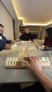Safa Sarı Instagram - Ne alakası var kardeşim …😜