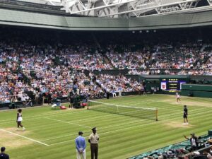 Saffron Burrows Instagram - warm up at #wimbledon2019 Go #SerenaWilliams ! @serenawilliams