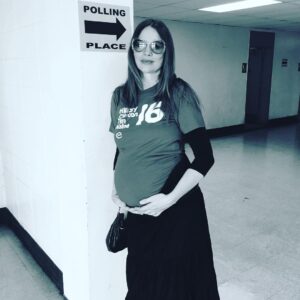 Saffron Burrows Instagram - #imwithher #pregnantonpollingday #election2016 @hillaryclinton