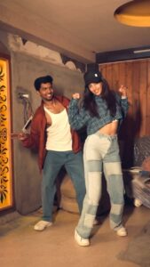 Sahana Sarvesh Instagram - Bringing this trend back 💃🏽 Dc @itsjustnife Location @nadanta_dancestudio #lovenwantiti #dance #dancer #dancechallenge #dancegram #dancerlife #dancereels #dancing