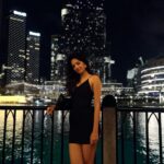 Sahana Sarvesh Instagram - Burj bumped into me in Dubai @travelwithatlys . . . #travelvlog #dubai #dubaidiaries #burjkhalifa #travellingourplanet