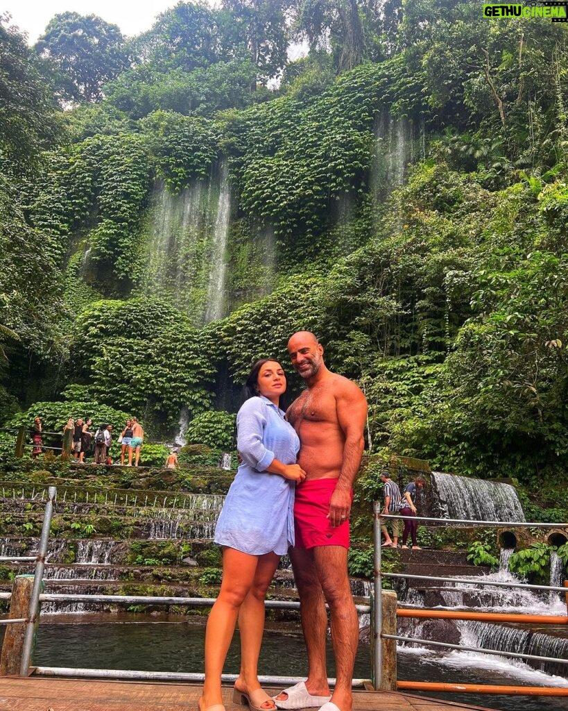 Saleh Abd El Nabi Instagram - #honeymoon #with #mylove #balidaily #funn #enjoy #smile #loveyou OMMA BALI