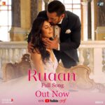 Salman Khan Instagram - #Ruaan ❤️ Full song out now *link in bio* Watch #Tiger3 at your nearest big screen in Hindi, Tamil & Telugu. Book your tickets now *link in bio* @katrinakaif @therealemraan #ManeeshSharma @ipritamofficial @kamil_irshad_official @arijitsingh @vaibhavi.merchant @yrf #YRF50 #YRFSpyUniverse