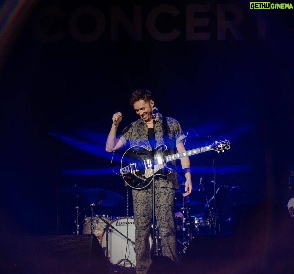 Sam Palladio Instagram - The Ryman Auditorium 09/25/23 📸 @catherinepowell Nashville, Tennessee