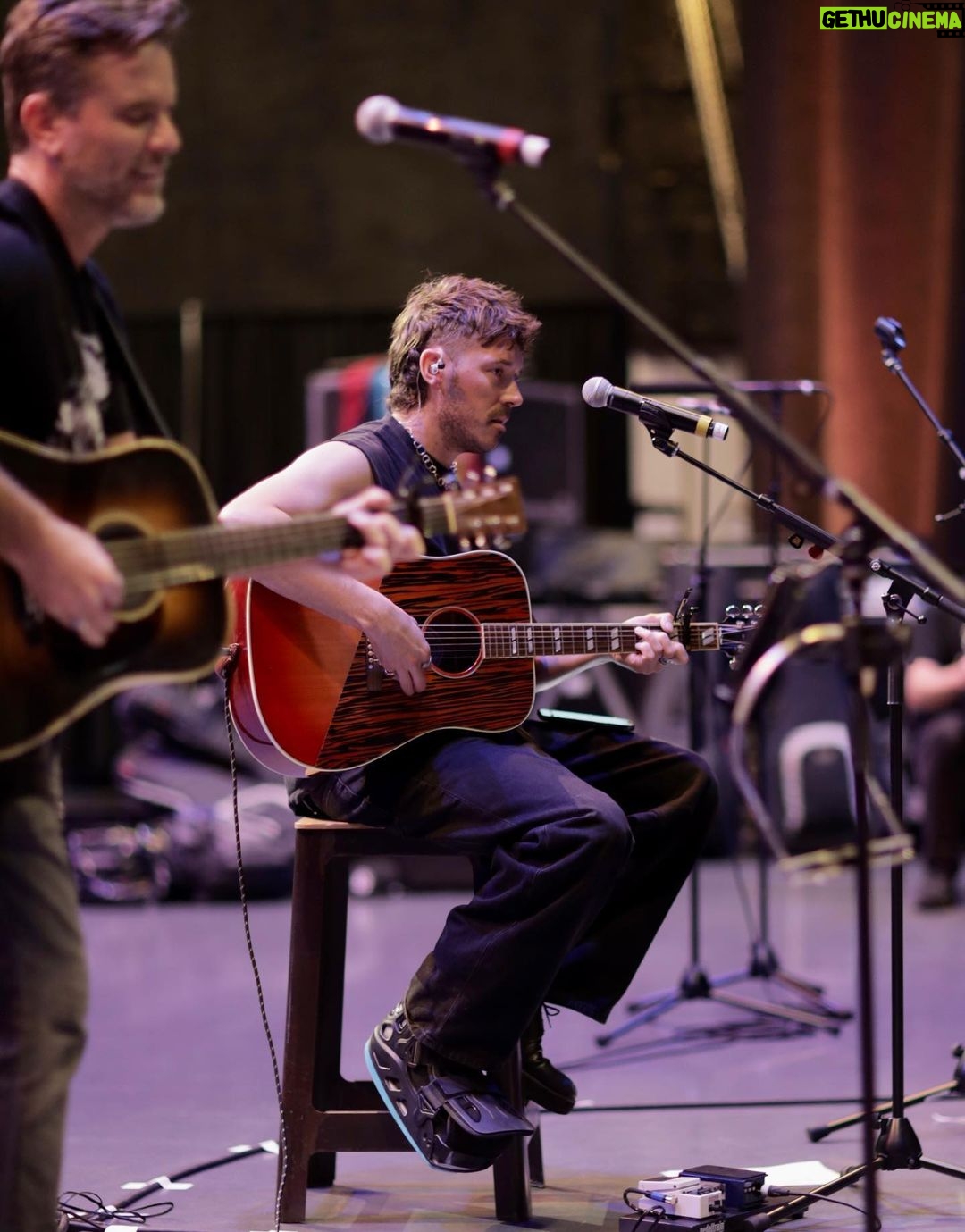 Sam Palladio Instagram – “Nashville Reunion Tour” Rehearsals. Gunnar ...