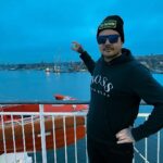 Sami Jakobsson Instagram - Catchar Eclipse och rockar speedos 🩲