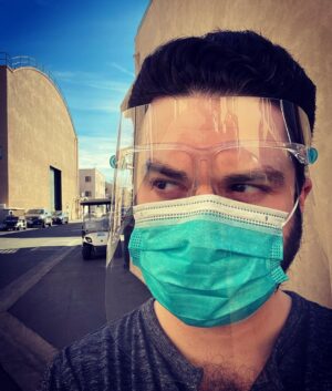 Samm Levine Instagram - Back on set or ready for surgery? Both? 
No, it’s the first one. #CovidSafe #CantSayWhatImShootingSoDontAsk