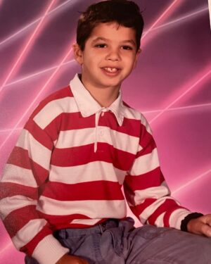 Samm Levine Instagram - This is from about two weeks ago I think. Can’t remember where I left those pants. They were very comfortable. #tbt #lasers