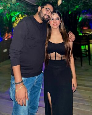 Sanchari Mondal Instagram - Happywala birthday @sangit.tewari 
Many many happy returns off d day❤️😘