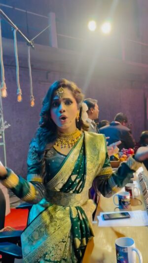 Sanchari Mondal Instagram - লে খোকা “the rising star”
#floorvibes
#actorslife
#sancharimondal