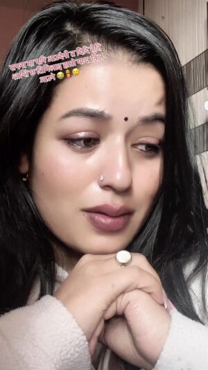Sanchita Shahi Instagram - हरेक पल्ट याद आउदा कसरि चित्त बुझाउ के दिदि 🥺
