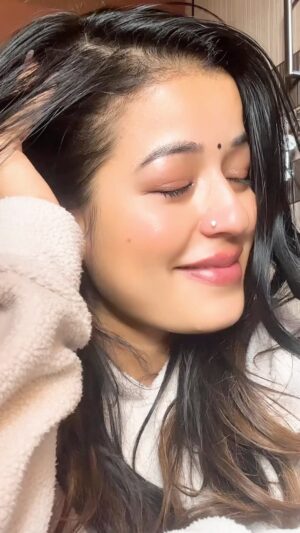 Sanchita Shahi Instagram - रोदन भित्र को मुस्कान लिएर हिन्ने म🥺