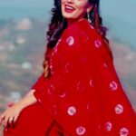 Sanchita Shahi Instagram - जीवन को यात्रा अझै धेरै लामो छ गन्तव्य छुन सकियला नसकियला तर पनि यात्रा सधै जारी रहने छ ! #sanchita #Maharani #foryou❤️🤭