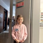 Sandra Parmová Instagram - Moje budoucí prvňačka 📚🎒😍 Nějak tomu pořád nemůžu uvěřit ☺️ Mám tady mezi vámi taky nějaké rodiče prvňáčků? A byl u vás výběr školy těžký nebo jste měli hned jasno? 🤗❤️ #skola #prvnitrida #milionrozhodnuti #jesteparkratsevyspime #prvnacka #nase #brno Brno, Czech Republic