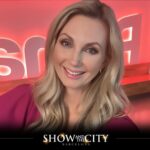 Sandra Parmová Instagram - Letošní ročník Show and the City bude moderovat @sandrapospisilova ! 🎇 Sandru určitě znáte z televizních novin jako úspěšnou moderátorku TV PRIMA a CNN PRIMA NEWS. Je maminkou dvou krásných dětí a při svém pracovním nasazení dokázala mimo jiné společně s manželem založit a úspěšně vést i kosmetickou značku a řadu @keoryyoung . Z této spolupráce máme opravdu radost a velmi děkujeme. #showandthecity #dnespomaham #moderator #brno Brno, Czech Republic