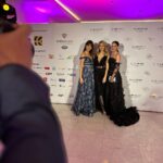 Sandra Parmová Instagram - To byl tak krásný večer 🌟 Jubilejní 60. ples @hotelinternationalbrno 💜 Za šaty děkuji mojí @hermine.khalaf.pogosyan 🖤 A za - zcela objektivně 😅 - nejkrásnější doprovod mému drahému @pavel_pospec_pospisil ❤️ A za pozvání, báječnou zábavu, přátelskou atmosféru a skvělé jídlo @hotelinternationalbrno 🌟 #ples #plesovasezona #brno #hotelinternacionalbrno #whatanight #ball #redcarpet #happyme #dekujeme #bylotobozi ❤️ Hotel International Brno