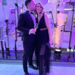 Sandra Parmová Instagram - To byl tak krásný večer 🌟 Jubilejní 60. ples @hotelinternationalbrno 💜 Za šaty děkuji mojí @hermine.khalaf.pogosyan 🖤 A za - zcela objektivně 😅 - nejkrásnější doprovod mému drahému @pavel_pospec_pospisil ❤️ A za pozvání, báječnou zábavu, přátelskou atmosféru a skvělé jídlo @hotelinternationalbrno 🌟 #ples #plesovasezona #brno #hotelinternacionalbrno #whatanight #ball #redcarpet #happyme #dekujeme #bylotobozi ❤️ Hotel International Brno