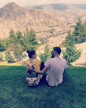 Sanem Yeles Instagram - İyi ki doğdun,iyi ki beni buldun, seninle tamam oldum...Doğum günün kutlu olsun sevgilim🦋
