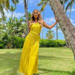 Sangita Patel Instagram - FashiON Oh my, did we ever play with colours shooting Love and Translation 🌈 Which is your favourite look? A - Bluey-yellowy B - Orangey C - Limey D - Greeny E - Tropically F - Blanche G - Reddy H - Flowery I - Highlighty J - Greeny 2.0 All looks courtesy of my @aliciasmcn Kudos to @briangonerogue - every hairdo had a story! Hard to keep it up while shooting in 35 degrees! Luv ya buddy Back on Sunday with episode 4 it’s going to juicy on @tlc @streamonmax 😁 #Fashion #onSet #host #looks