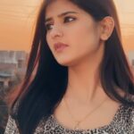 Saniya Shaikh Instagram - ❤️‍🩹 #sanulove#sanufam#reelsinstagram#reels#viralreels#viralvideos#trendingreels#trendingsongs#old#oldsongs