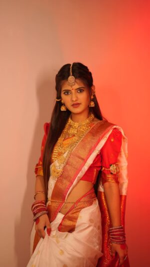 Saniya Shaikh Instagram - Silsila Ye Chahat Ka ❤️

Outfit & jewellery : @sujatadresses.pune 

Shoot : @pune_wedding_photographer004 

#reels #silsila #silsilayechaahatka #remix #viral #love #smile #trending #trendingreels #trendingaudio #sanulove #sanufam #kbye #transition