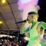 Santa Fe Klan Instagram - Valle de Chalco! Muchas gracias por dejarse caer, se la rifaron!! Son unos chingones 🔥🔥🔥 nos vemos pronto! Puebla! Nos vemos en un rato mas en el @tecatecomuna 😎🚀🔥 🎥: @aese13 #ArribaLaSantaCarnal #PuraMusicaDeBarrio Valle De Chalco