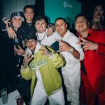 Santa Fe Klan Instagram – En la fiesta de los 10 años de @spotifymexico 🙌🏻🙌🏻 Que chingon topar a muchos colegas y gente que realiza pura música chingona!!!
🔥Viva México 🔥😎🇲🇽 🚀🌎
#473music #ArribaLaSanta 
📸: @aese13 Mexico City, Mexico