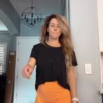 Santana Garrett Instagram - FUN & GAMES.. 🥳 let’s call it “Sticky Fingers” 🖐️ Waste 30 seconds of your life watching a video of ME wasting 30 minutes (give or take a few) creating this indoor game for my sick child. 😂 P.S. I won. 🏆 #nomercy 😜 What are some of YOUR favorite indoor games? #Boymom #mom #stepmom #fun #indoorgame #reel #viralmusic #creativity #game #play #winner #indoor #focus #determination #competition
