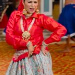 Sapna Choudhary Instagram - कमर लचीली 💃🏼 @directorsahilsandhu @i_shiva_choudhary @sahilkofficial @gr_music_official @western_beats_ @reels.doorproduction09 @ratnavati_collection09 #sapnachaudhary #desiqueen #trending #haryana #positivevibes #thankgodforeverything