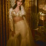 Sara Ali Khan Instagram – Happy Dhanteras 💫✨