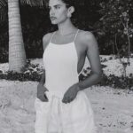 Sara Sampaio Instagram – Island girl 🏝️