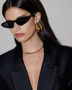 Sara Sampaio Instagram - Can’t get over this @zimmermann look 😍😎 📸 @pedroatgomes