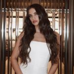Sara Sampaio Instagram - Reminiscing my covid hair! Lovely night with @bof Hotel Lutetia Paris