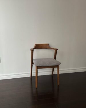 Sarah Catherine Hook Instagram - me w/ a couple of freckles

and a VERY ominous chair