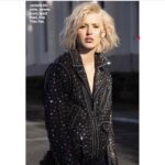 Sarah Grey Instagram - @cosmopolitan @cosmopolitanromania 📸 @mitchellmccormack 💄 @robertti 💇🏼‍♀️ @Tedgibson 👗 @drewtifulll