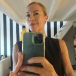 Sarah Wilson Instagram - I thank @annaseassau for this: “Home is not where you are born; home is where all your attempts to escape cease” ― Naguib Mahfouz Tag someone who needs to hear it, too ❤️ Paris, France