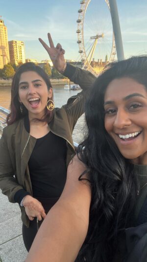 Saras Menon Instagram - Sometimes I wonder if these songs are love songs or does it describe that one beautiful  friend you have ?✨✨✨👯‍♀️👯‍♀️ @blackswankg 

Dc - @sanket_panchal25
