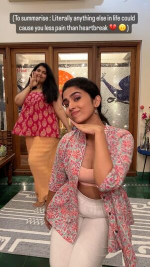 Saras Menon Instagram - How to be happy even if you’re heartbroken - Part 1 😂

Subtitles + my interpretation that no one asked for available for free
DC - @sanket_panchal25, love the choreography 🥰 Tq 🥹

Make up : @reethuguna ( still on me - 7+ hours after )#l

📸🤳 - Gayatri Akka🤍

Song  Details 🤍
Movie : Taal
Music Director : A.R.Rahman
Lyricist : Anand Bakshi 
Singers : Asha Bhosle 

What a song 🥹🔥