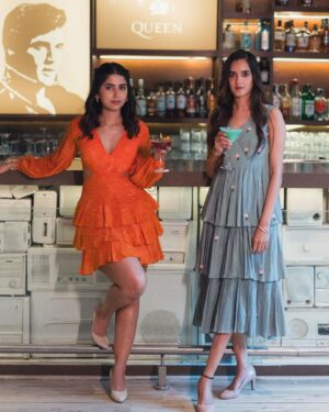Saras Menon Instagram - Aruna and Saraswati are family friends who grew up to find solace in sharing their respective experiences as women behind the camera, supporting each other one anecdote at a time 🌸

EVENT - @confettipopup 

OUTFIT- @ankitadharman @mohaa_houseofdesign 

PHOTOGRAPHY- @made.in.mono 

HAIR & MAKEUP - @vurvesalon @vurvemakeupcouture 

ACCESSORIES- @nekhi_india 

PUBLICITY - @strikrintegrated 

LOCATION COURTESY - @radioroomchennai @brokenbridgecafebyradioroom 

Date - 20th October 2023
Venue - Park Hyatt, Guindy, Chennai
Time - 10am - 7pm