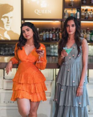 Saras Menon Instagram - Aruna and Saraswati are family friends who grew up to find solace in sharing their respective experiences as women behind the camera, supporting each other one anecdote at a time 🌸

EVENT - @confettipopup 

OUTFIT- @ankitadharman @mohaa_houseofdesign 

PHOTOGRAPHY- @made.in.mono 

HAIR & MAKEUP - @vurvesalon @vurvemakeupcouture 

ACCESSORIES- @nekhi_india 

PUBLICITY - @strikrintegrated 

LOCATION COURTESY - @radioroomchennai @brokenbridgecafebyradioroom 

Date - 20th October 2023
Venue - Park Hyatt, Guindy, Chennai
Time - 10am - 7pm