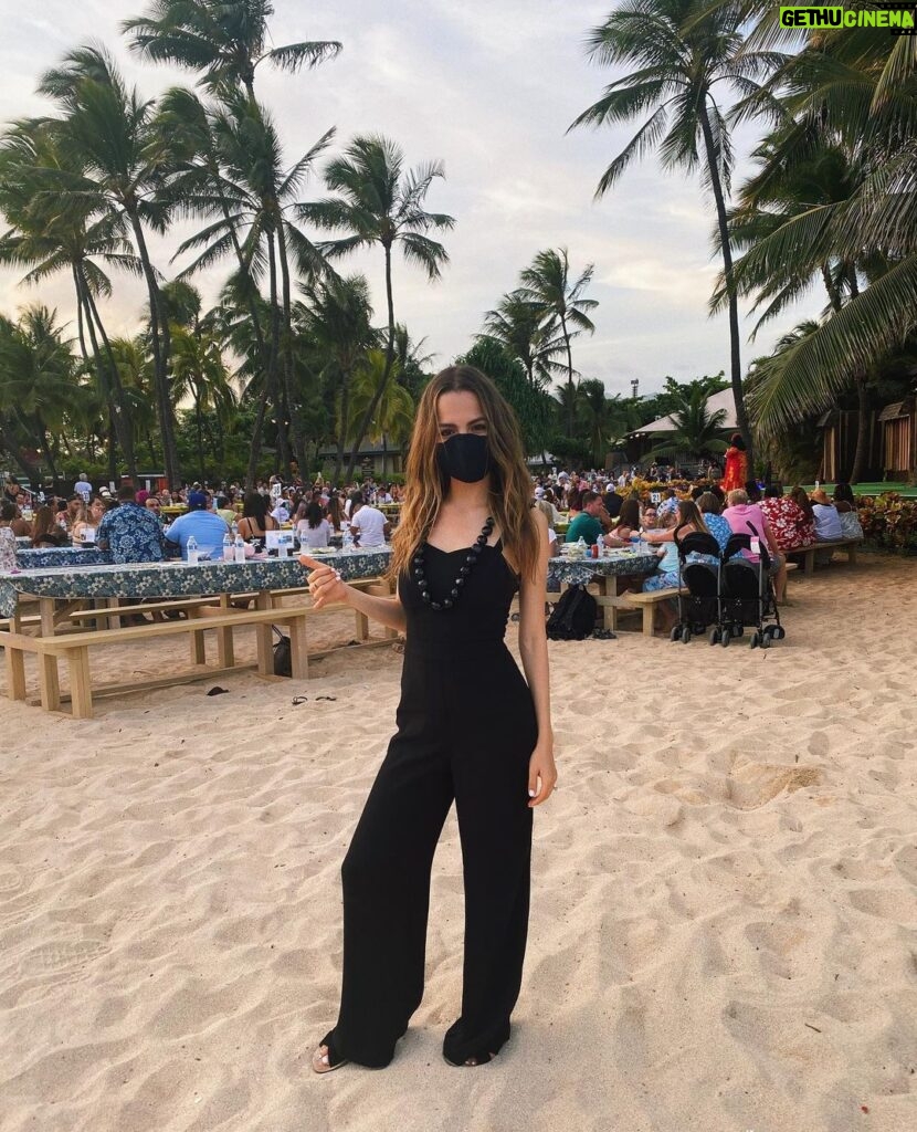 Sasha Clements Instagram - Finally getting the hang of the Shaka sign! Corbin said I’ve been holding it up too high making it look like I was saying “call me!” 🤦🏻‍♀️ Anyway here’s us at @germainesluau which was a beautiful way to celebrate the end of our Hawaii shoot❤️ Mahalo for having us! 🤙🏼 Germaine's Luau and Special Events