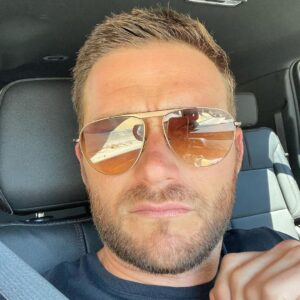 Scott Eastwood Instagram - Soaking up that summer 🌞